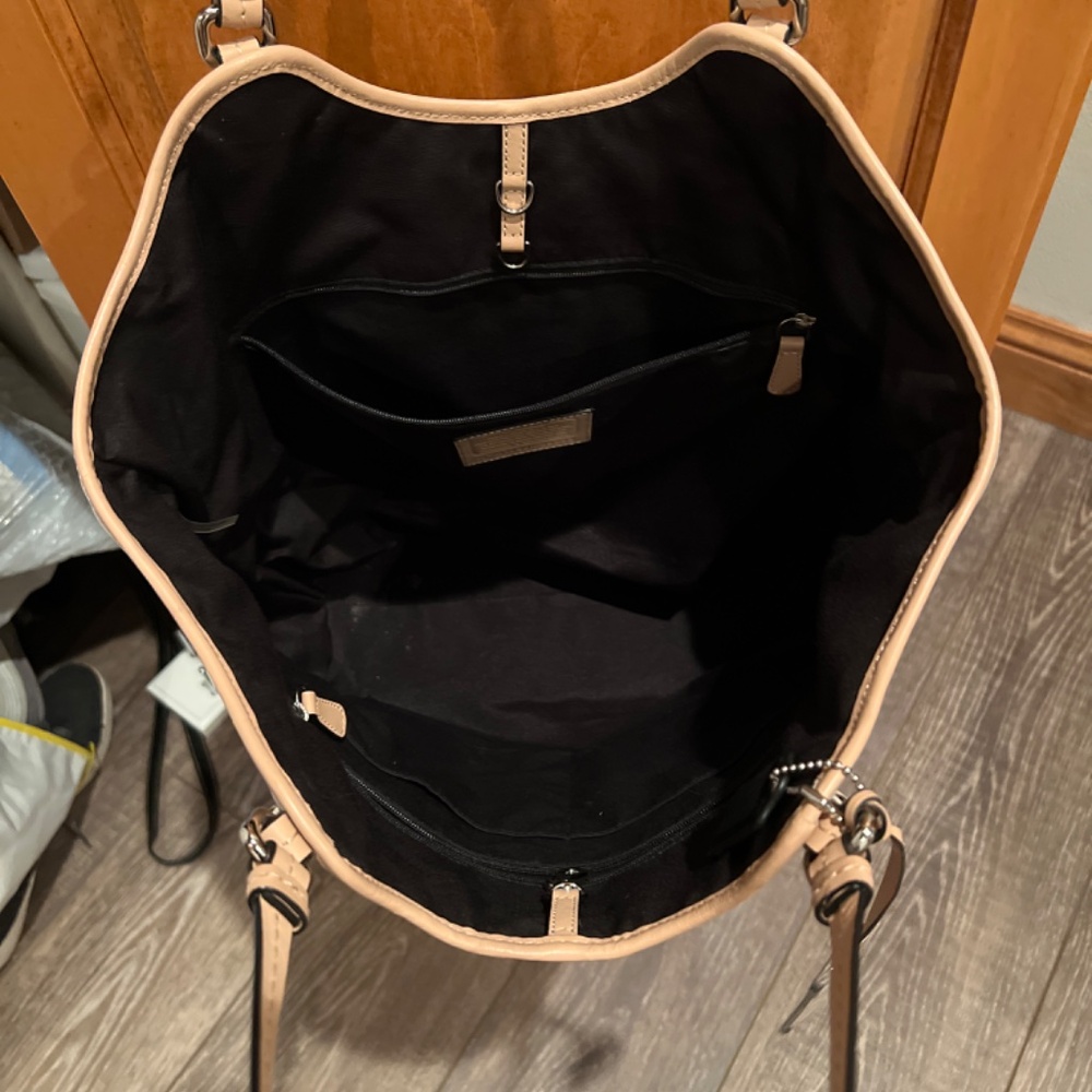 Coach bag - Picture 2 of 4